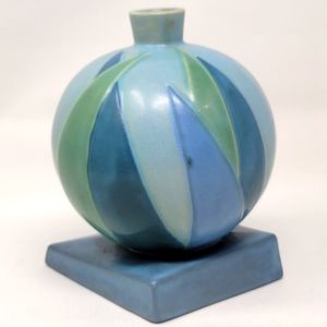 SOLD Roseville Futura 1928 Vintage  Pottery Blue Bamboo Leaf Ball Vase 387-7